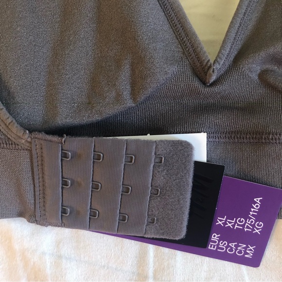 H&M Seamless Padded Bra - Picture 6 of 6